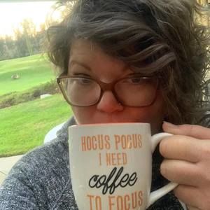 Meet your Posher, Danika